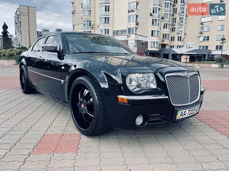 Седан Chrysler 300C 2005 в Києві фото 2 Седан Chrysler 300C 2005 в Києві