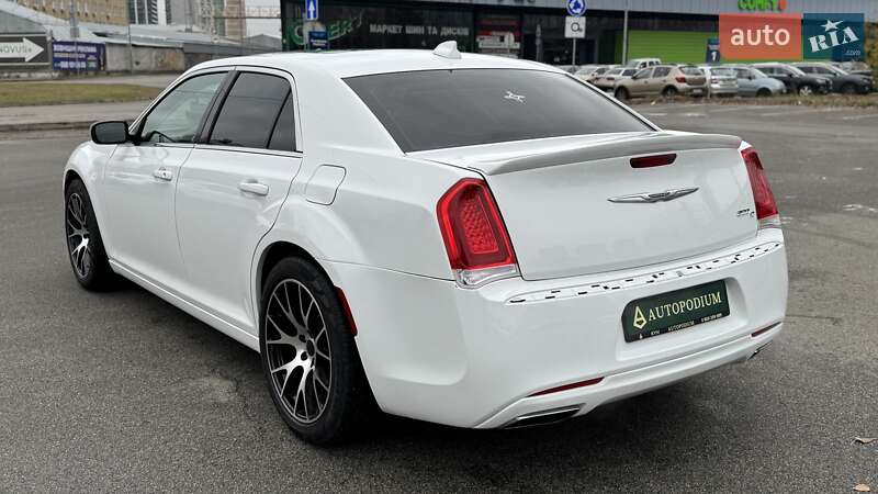 Седан Chrysler 300C 2016 в Києві фото 8 Седан Chrysler 300C 2016 в Києві