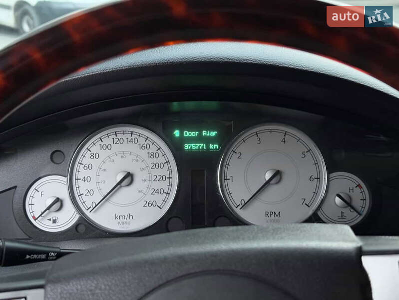 Седан Chrysler 300C 2005 в Тернополе фото 11 Седан Chrysler 300C 2005 в Тернополе