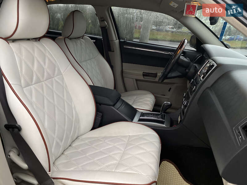 Седан Chrysler 300C 2004 в Полтаве фото 16 Седан Chrysler 300C 2004 в Полтаве