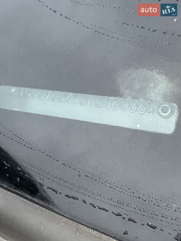 Универсал Chrysler 300C 2004 в Белогородке фото 49 Универсал Chrysler 300C 2004 в Белогородке