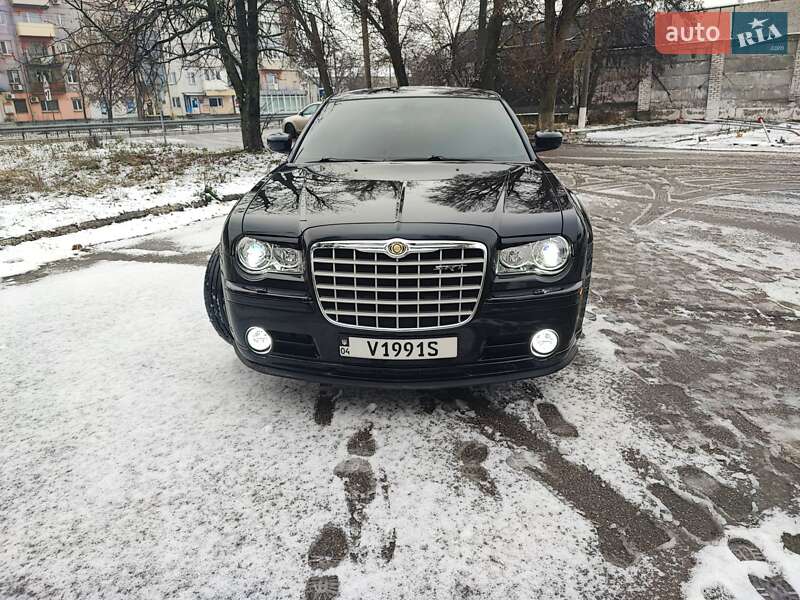 Седан Chrysler 300C 2006 в Днепре