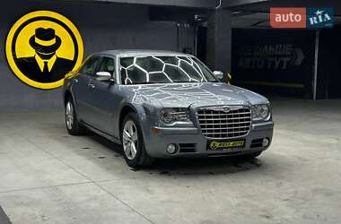 Седан Chrysler 300C 2006 в Чернівцях