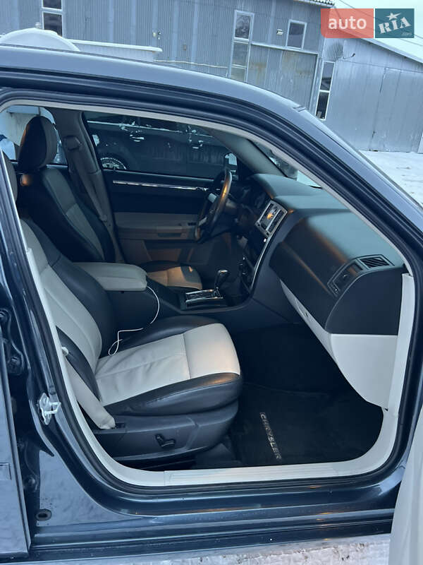 Седан Chrysler 300C 2006 в Черновцах фото 18 Седан Chrysler 300C 2006 в Черновцах