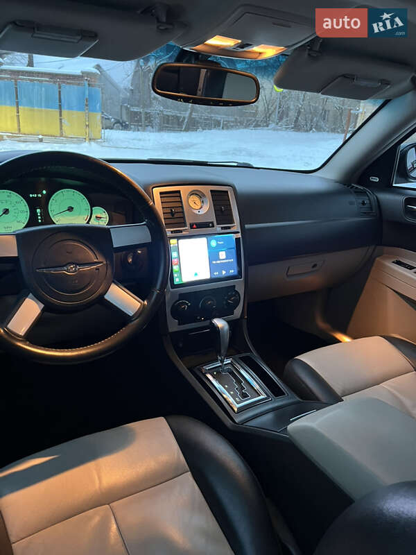 Седан Chrysler 300C 2006 в Черновцах фото 28 Седан Chrysler 300C 2006 в Черновцах
