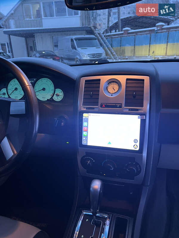 Седан Chrysler 300C 2006 в Черновцах фото 32 Седан Chrysler 300C 2006 в Черновцах