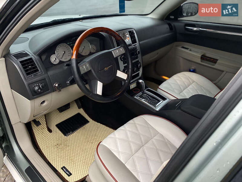 Седан Chrysler 300C 2004 в Полтаве фото 5 Седан Chrysler 300C 2004 в Полтаве
