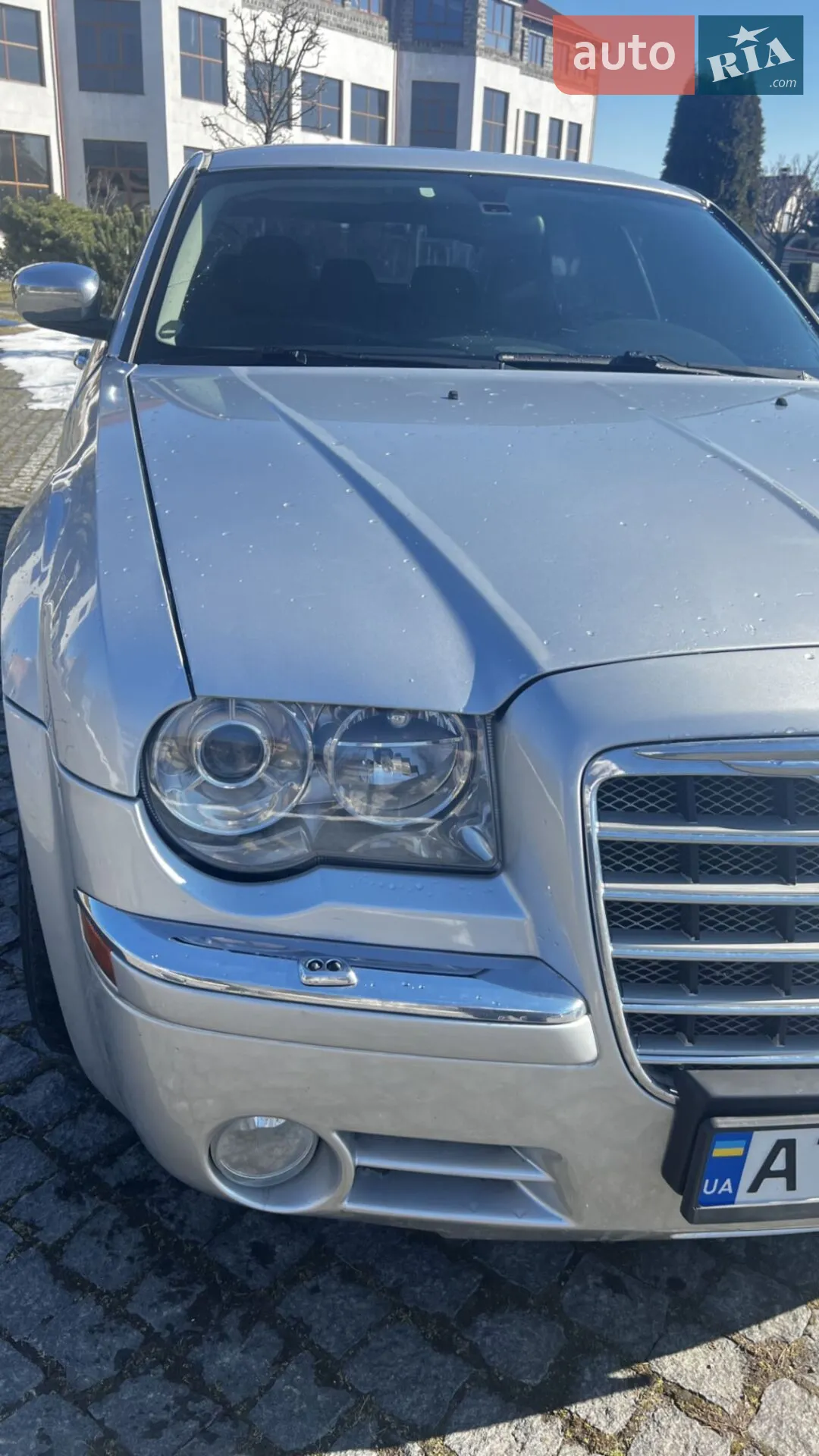 Chrysler 300C 2005 VIN 1C3AAB3R75H580996 фото оголошення 5 з 11
