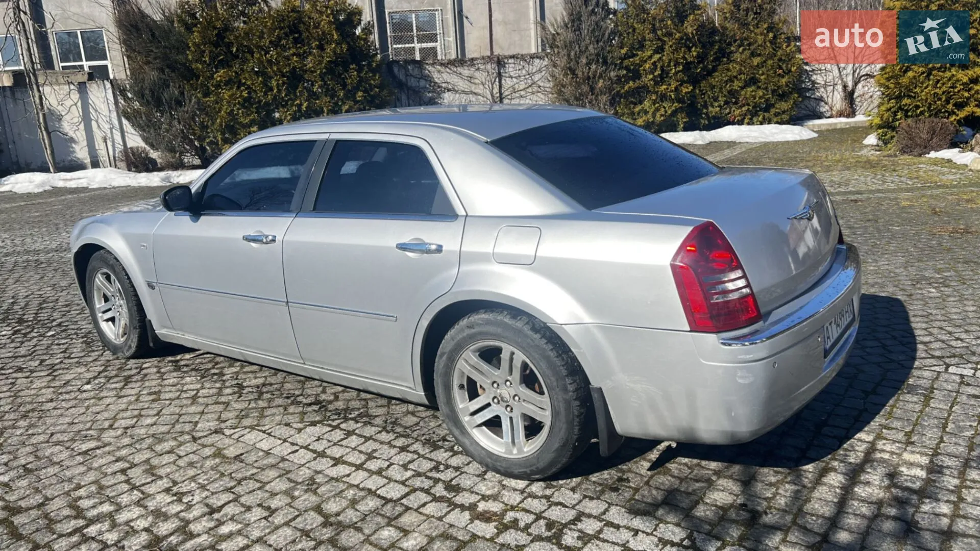 Chrysler 300C 2005 VIN 1C3AAB3R75H580996 фото оголошення 3 з 11