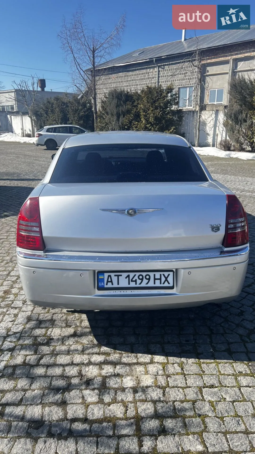 Chrysler 300C 2005 VIN 1C3AAB3R75H580996 фото оголошення 4 з 11
