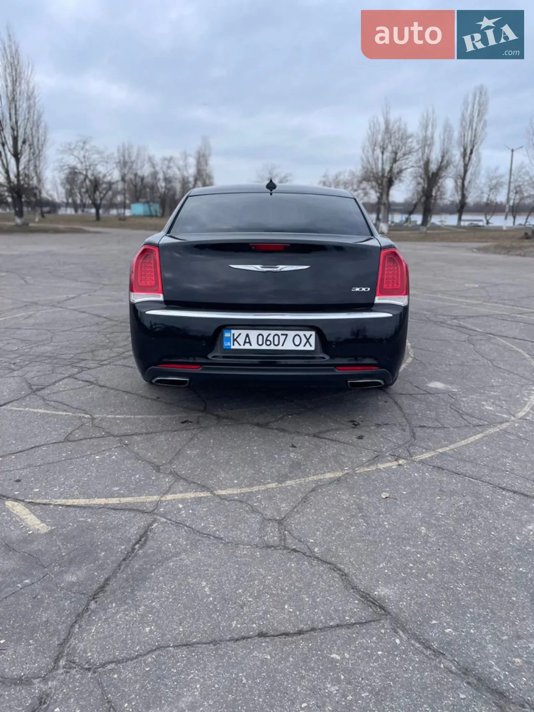2015 Chrysler 300C - мініатюра 9