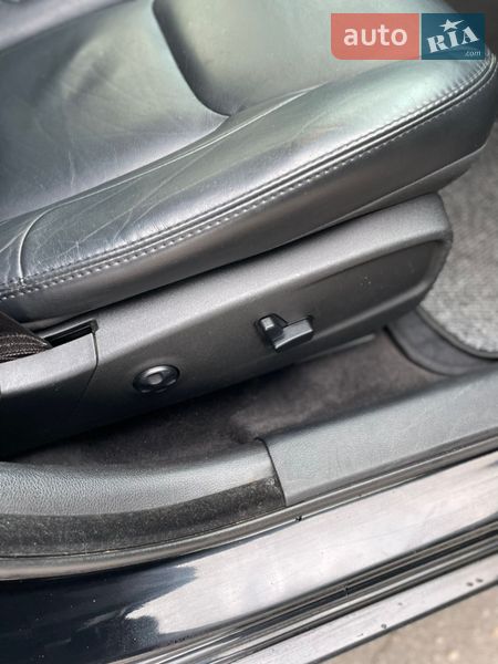 Седан Chrysler 300C 2015 в Києві