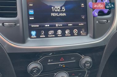 Седан Chrysler 300C 2015 в Киеве фото 29 Седан Chrysler 300C 2015 в Киеве