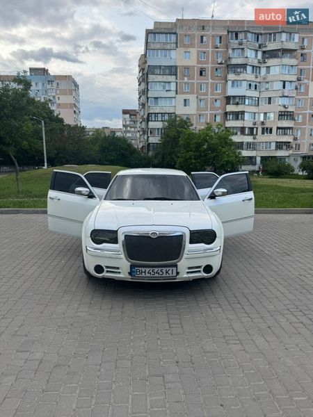 Седан Chrysler 300C 2008 в Одессе
