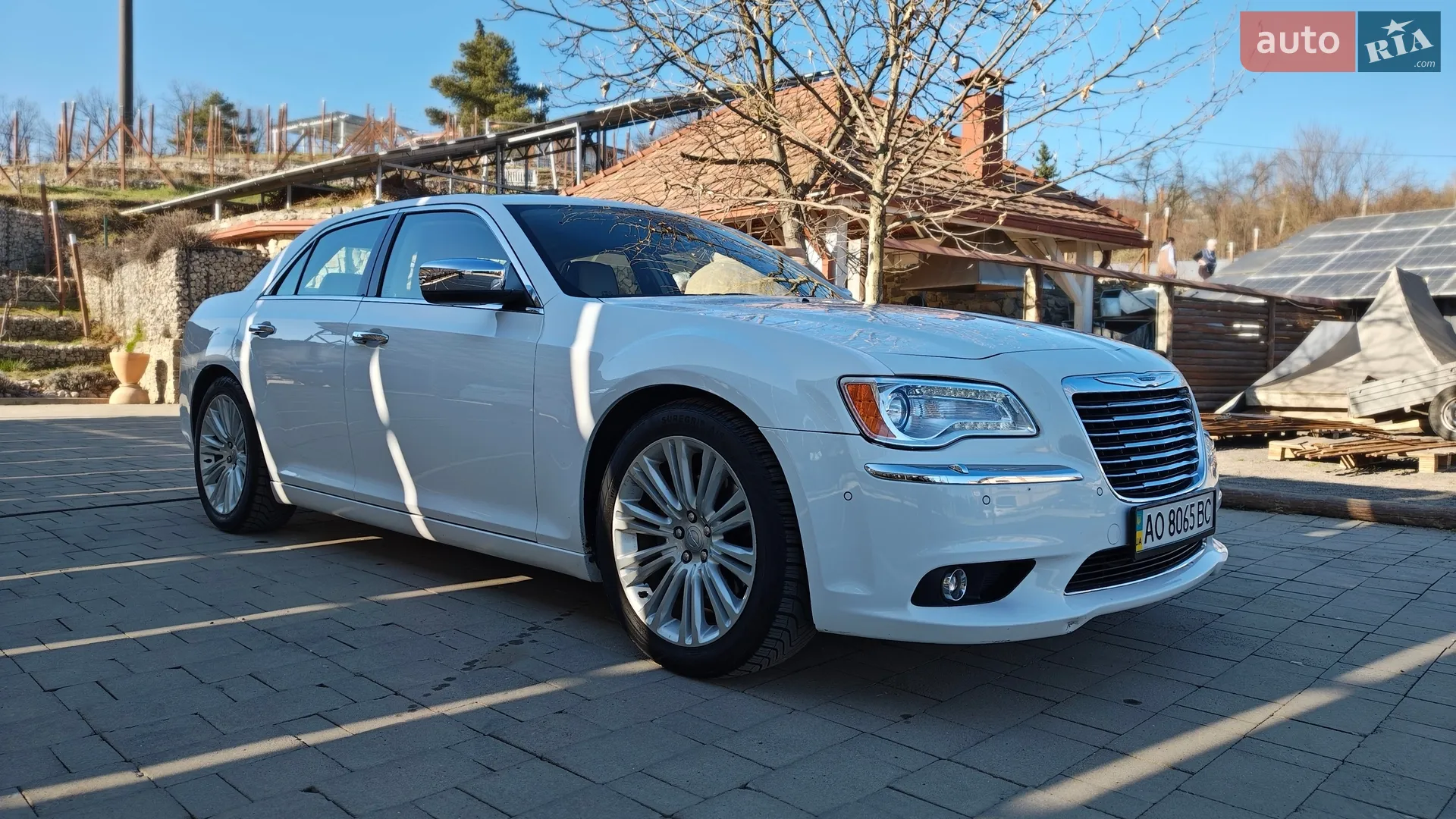 2012 Chrysler 300C - мініатюра 4