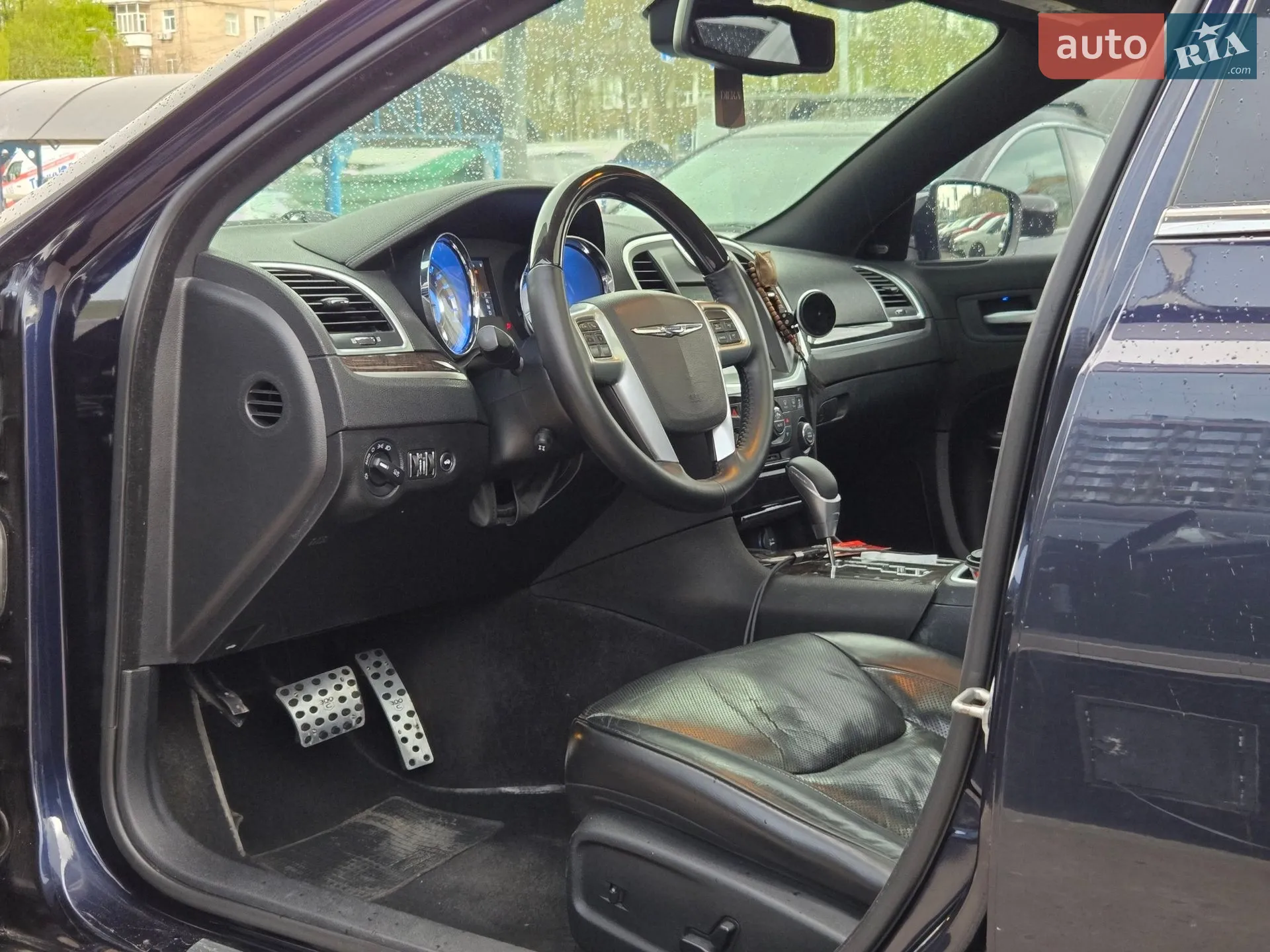 2012 Chrysler 300C - мініатюра 14