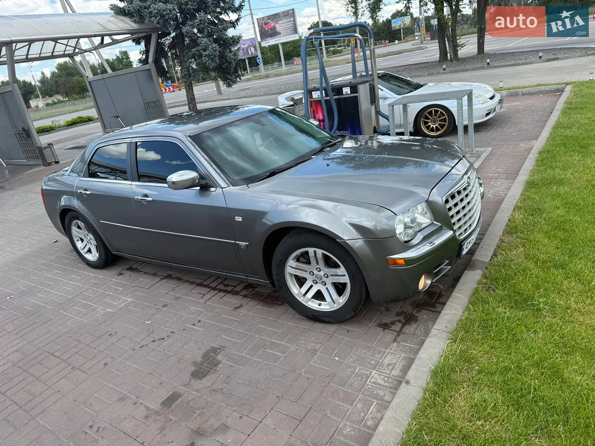 Chrysler 300C 2006 VIN 1C3H8B3R26Y163376 фото оголошення 2 з 8
