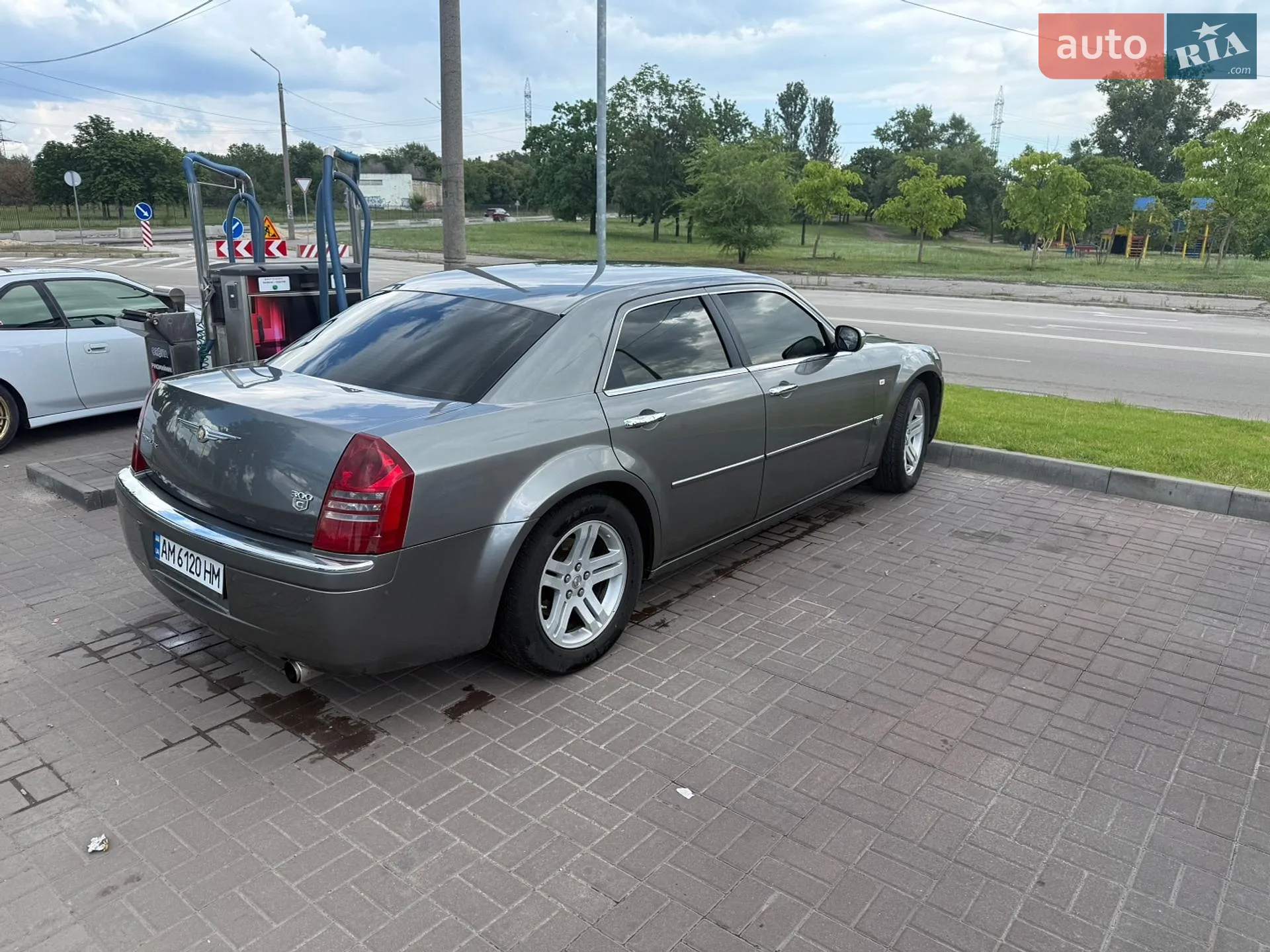 Chrysler 300C 2006 VIN 1C3H8B3R26Y163376 фото оголошення 5 з 8