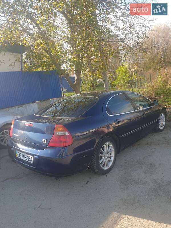 Седан Chrysler 300M 2003 в Чернівцях