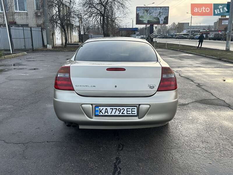 Седан Chrysler 300M 2004 в Сумах