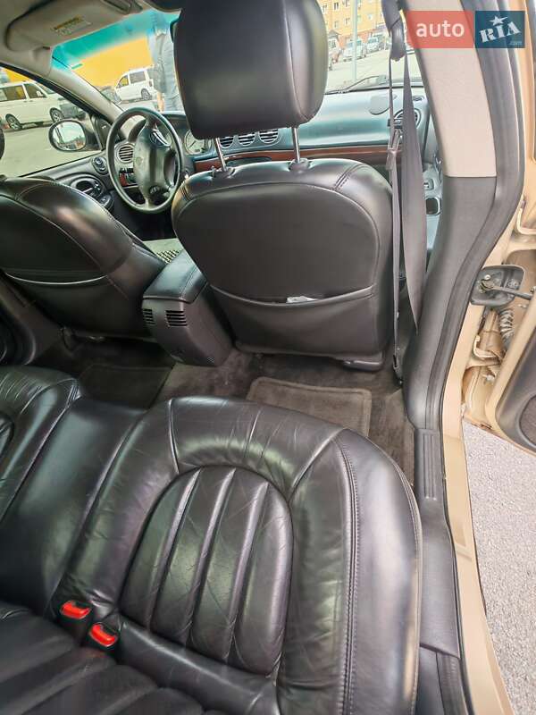 Седан Chrysler 300M 1999 в Житомире