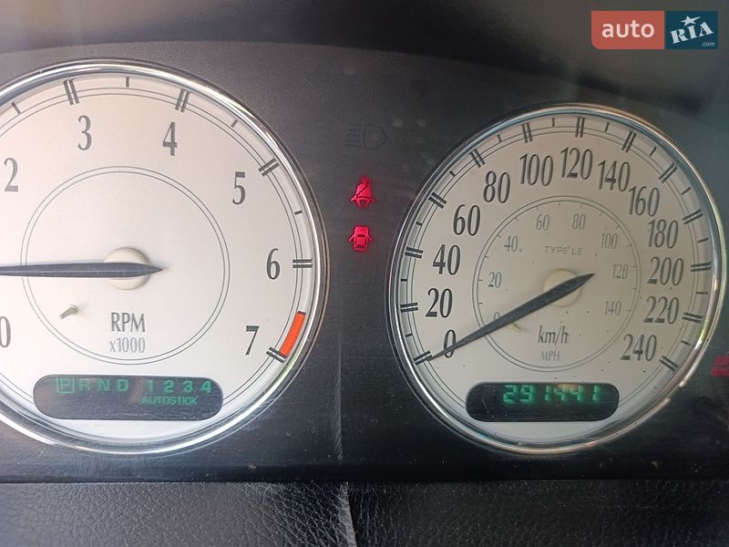 Седан Chrysler 300M 2003 в Овруче