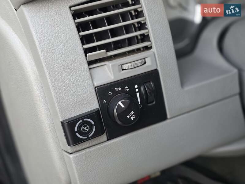 Внедорожник / Кроссовер Chrysler Aspen 2007 в Тернополе фото 42 Внедорожник / Кроссовер Chrysler Aspen 2007 в Тернополе