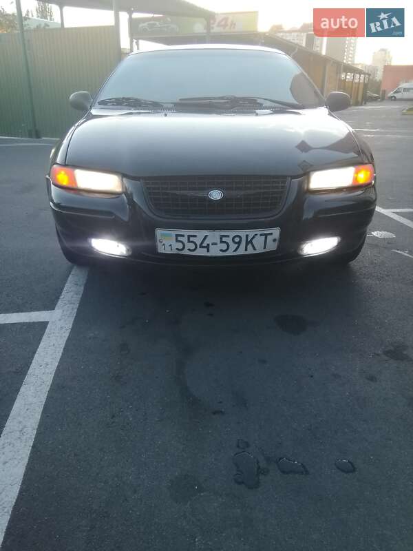 Седан Chrysler Cirrus 1996 в Києві фото Седан Chrysler Cirrus 1996 в Києві