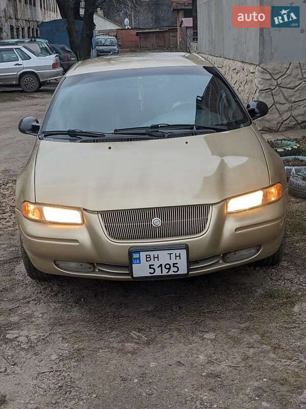 Chrysler Cirrus 1995
