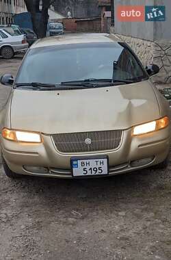Седан Chrysler Cirrus 1995 в 