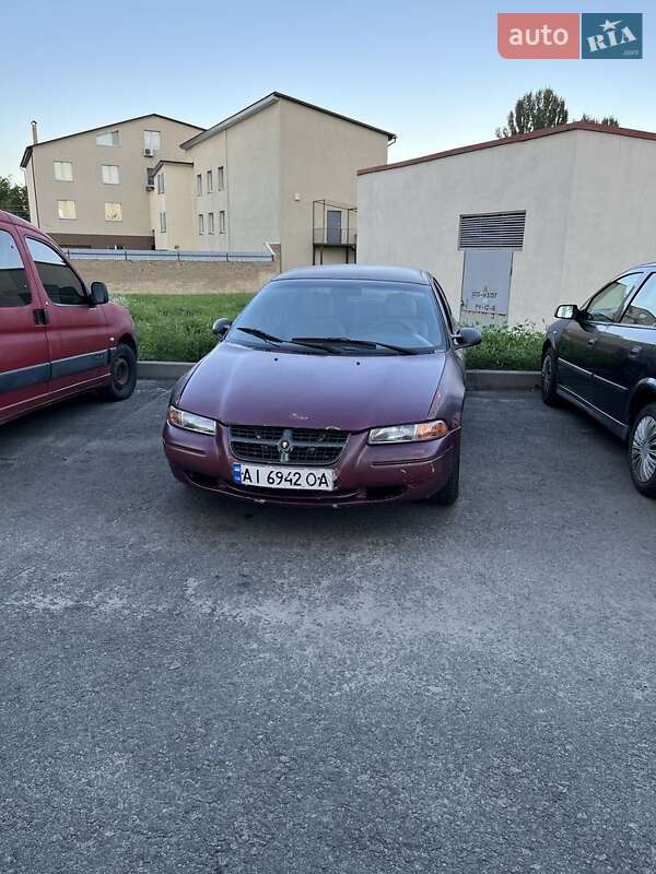 Седан Chrysler Cirrus 1995 в Вишневом