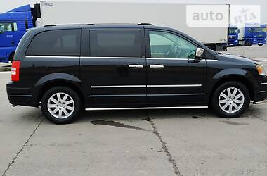 Мінівен Chrysler Grand Voyager 2008 в Звягелі