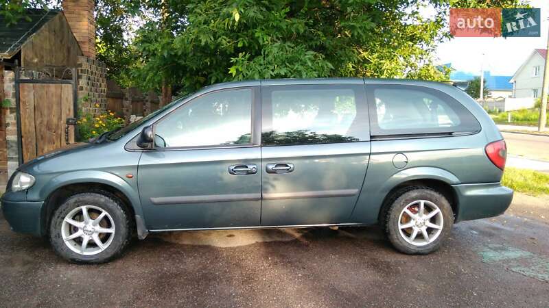 Минивэн Chrysler Grand Voyager 2007 в Киеве