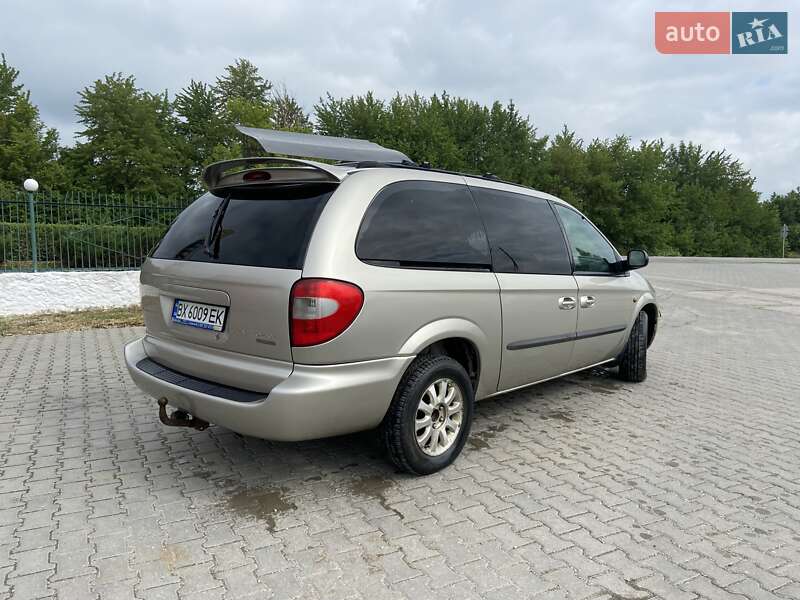 Мінівен Chrysler Grand Voyager 2004 в Кам'янець-Подільському фото 4 Мінівен Chrysler Grand Voyager 2004 в Кам'янець-Подільському