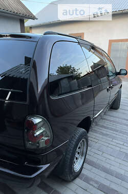 Седан Chrysler Grand Voyager 1999 в Черновцах