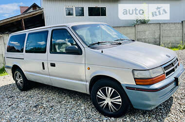 Минивэн Chrysler Grand Voyager 1994 в Ивано-Франковске