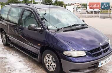 Мінівен Chrysler Grand Voyager 1998 в Нововолинську