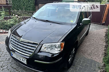 Мінівен Chrysler Grand Voyager 2009 в Києві