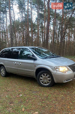 Мінівен Chrysler Grand Voyager 2005 в Червонограді