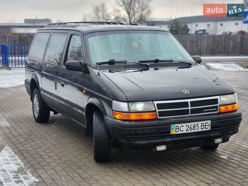 Минивэн Chrysler Grand Voyager 1994 в Ковеле