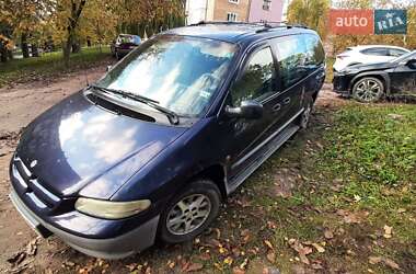 Мінівен Chrysler Grand Voyager 1998 в Нововолинську