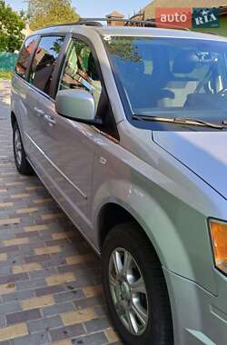 Мінівен Chrysler Grand Voyager 2008 в 
