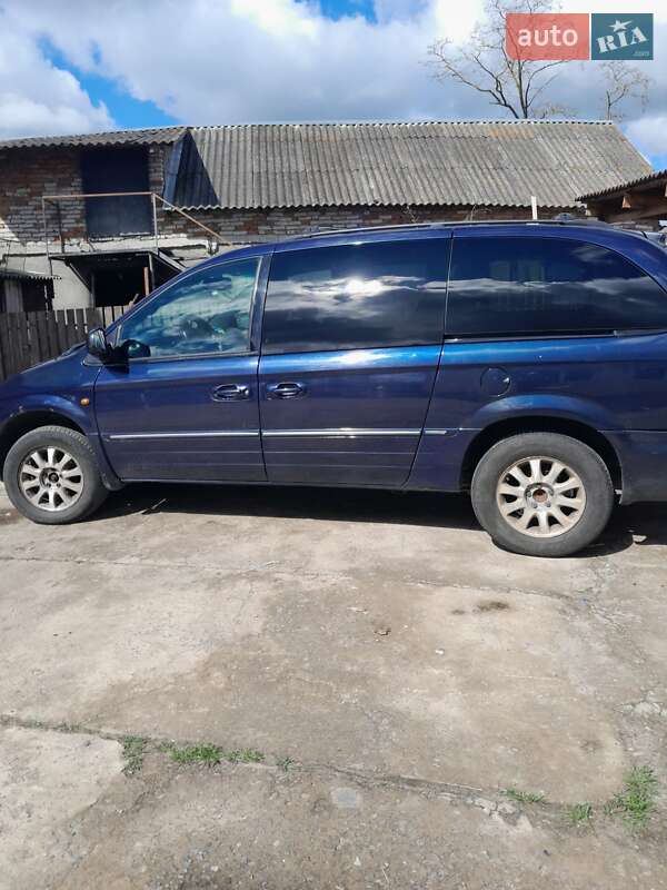 Мінівен Chrysler Grand Voyager 2006 в Нетішині фото 2 Мінівен Chrysler Grand Voyager 2006 в Нетішині