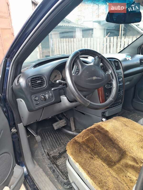 Мінівен Chrysler Grand Voyager 2006 в Нетішині фото 13 Мінівен Chrysler Grand Voyager 2006 в Нетішині