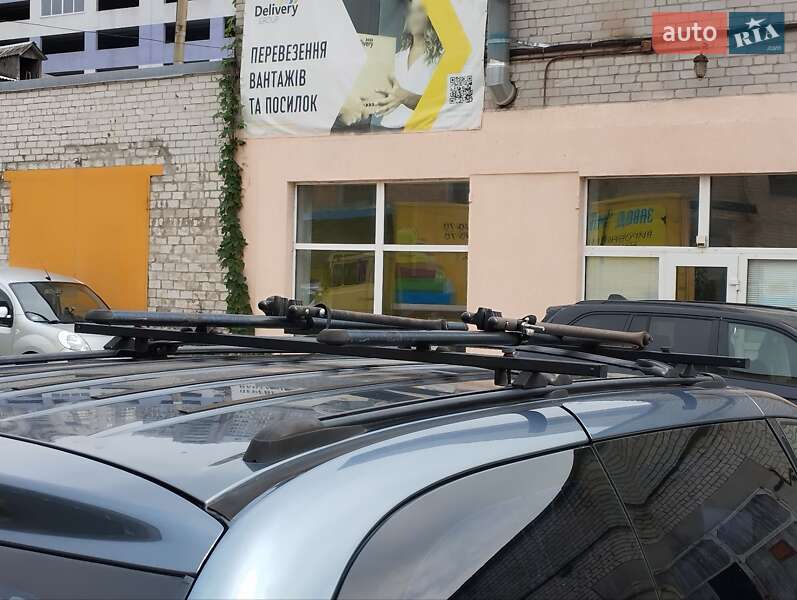 Мінівен Chrysler Grand Voyager 2001 в Києві
