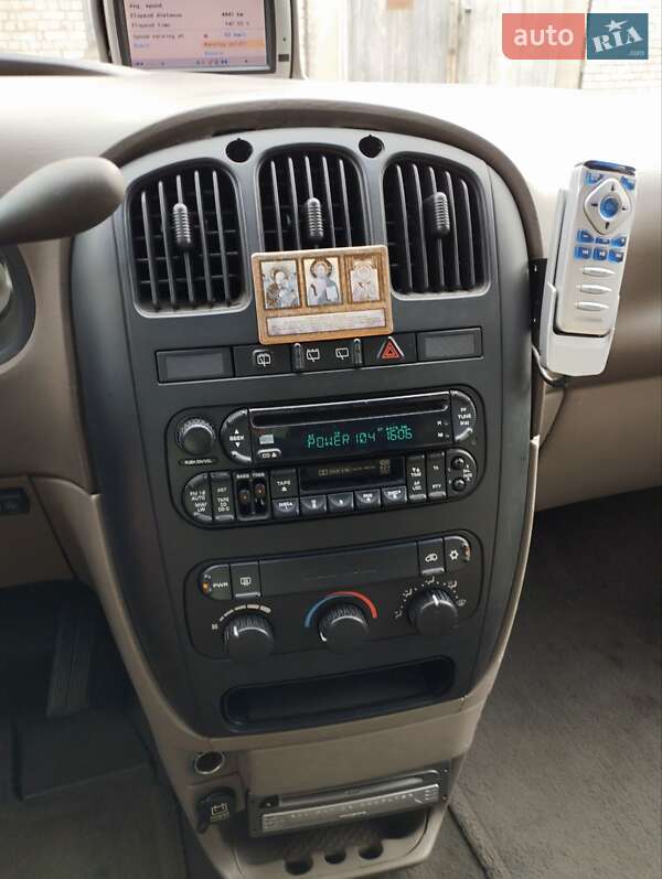 Мінівен Chrysler Grand Voyager 2001 в Києві