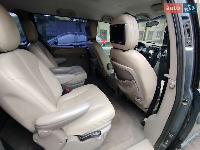 Минивэн Chrysler Grand Voyager 2001 в Киеве фото 26 Минивэн Chrysler Grand Voyager 2001 в Киеве