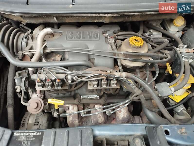 Минивэн Chrysler Grand Voyager 2001 в Киеве фото 42 Минивэн Chrysler Grand Voyager 2001 в Киеве