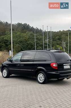 Минивэн Chrysler Grand Voyager 2005 в Могилев-Подольске