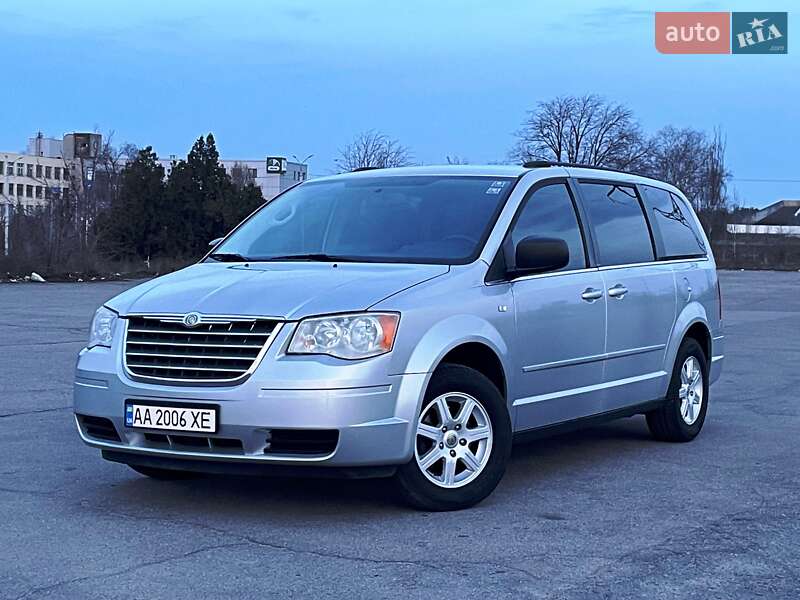 Chrysler Grand Voyager 2010 Chrysler Grand Voyager 2010